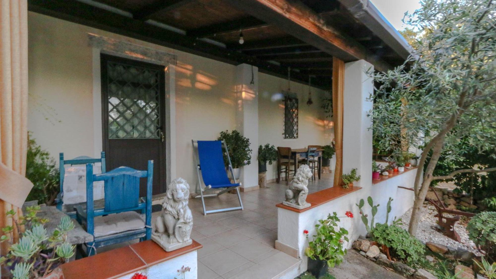 Villa Ferulas Oliena Kültér fotó